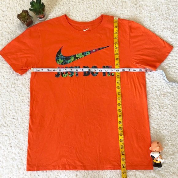 Nike Orange “Just Do It” Tee Shirt Men Medium - Picture 4 of 4